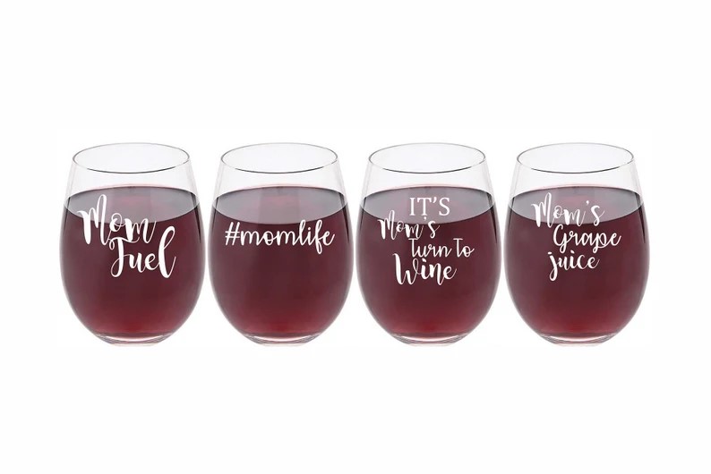 Wine_Glasses_with_phrases_72dpi